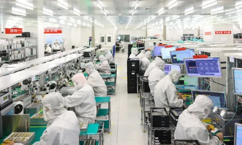 纯水设备在电子行业中的应用趋势与技术要求分析